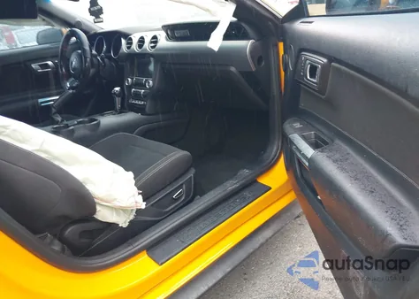 2018 Ford Mustang Ecoboost из США, поврежденный, VIN 1FA6P8TH9J5128754